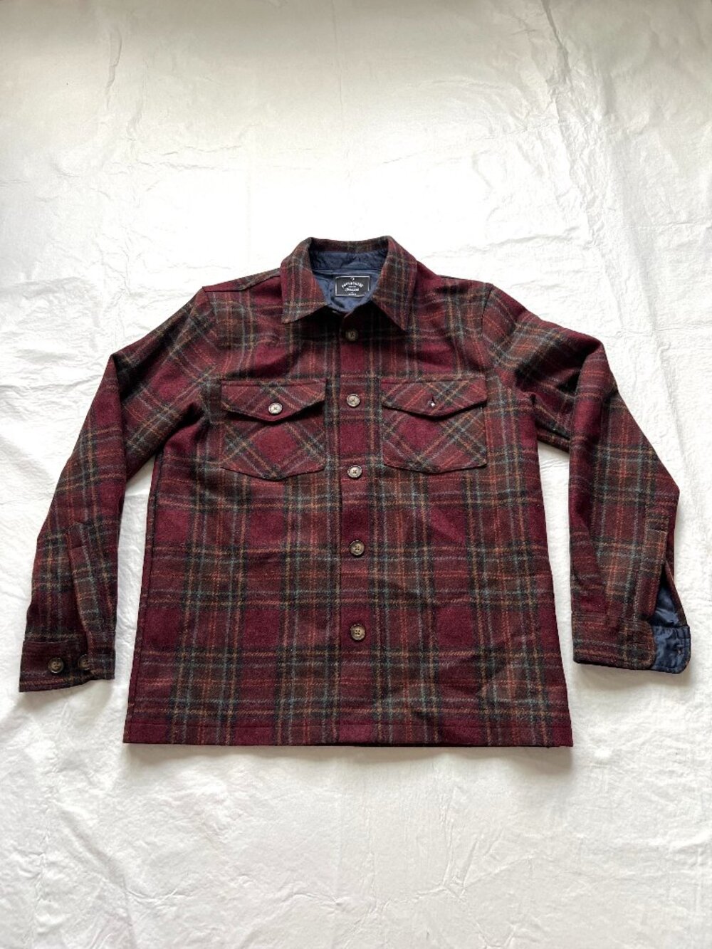 Portuguese Flannel overshirt Medium Guimaraes Heritage Wool shirt burgundy red